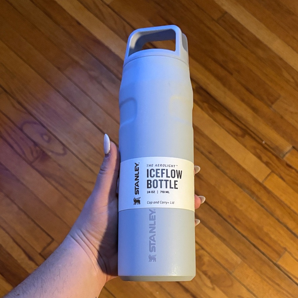 Stanley IceFlow Bottle